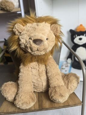 Jellycat Fuddlewuddle Lion Plush NWT Medium Soft Stuffed Animal Jungle